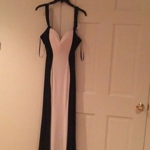 La femme prom dress size 4! Brand new never worn